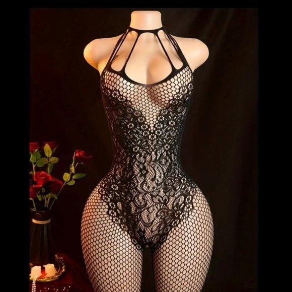 Black Floral Pattern Fishnet Bodysuit - Picture 1 of 7
